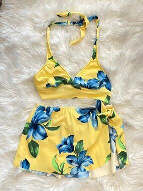 Leilani Swimsuit 2 Pc Bikini Halter Top Skirted Bottom Yellow Blue Floral Size 6